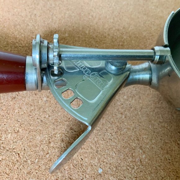 Vintage Shore Craft Ice Cream Scoop Stainless Bakelite Handle - Picture 4 of 16